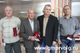 На «Красном Октябре» ликвидаторов аварии на ЧАЭС наградили медалями
